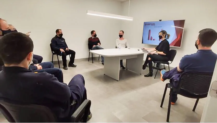 reunión comunicación resultados_edited.jpg